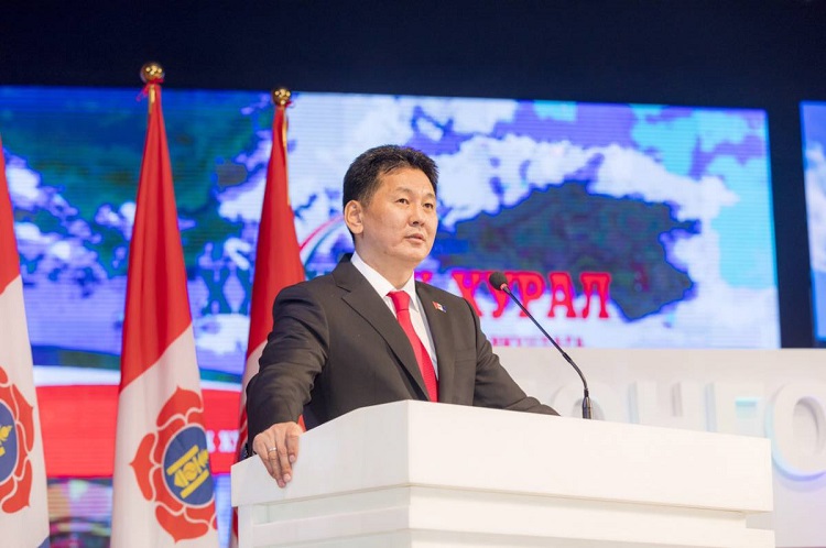 У.Хүрэлсүх: Түүх түүхээрээ үлдэнэ, харин бид нэг үгтэй, нэг нүүртэй байж зөвхөн үнэнийг ярьж, бичдэг байх ёстой